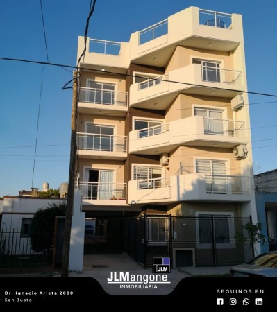 Imagen 2 de 2 de Departamento 2 Ambientes (se Busca Local Para Permuta, Se Entrega Diferencia En Usd)