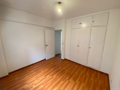 Departamento En Alquiler En Almagro