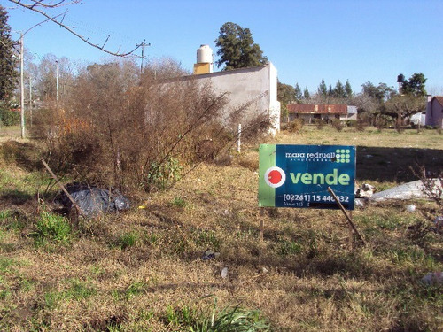 Imagen 2 de 2 de Lote De Terreno En Venta En Chascomus, Sobre Calle Tandil.
