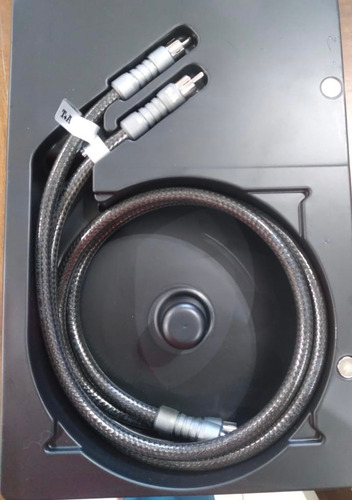 Imagen 2 de 5 de Cable T+a Aleman Rca Audio Triax Carbon 1 Metro Dist.oficial