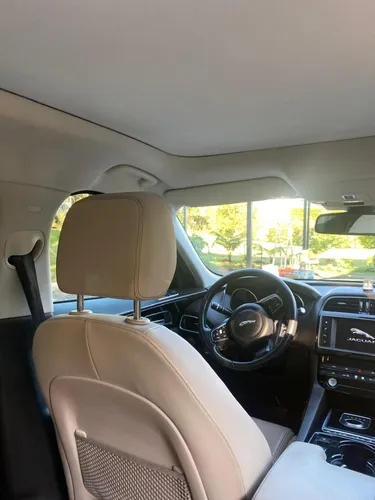 Jaguar F-PACE 2.0 Prestige At 2017