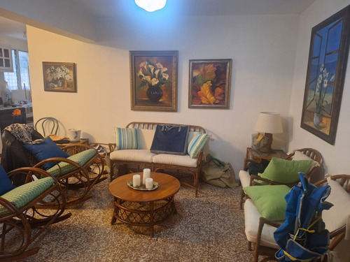 Apartamento Amplio De 1 Habitación Al Lado De Bella Vistamol