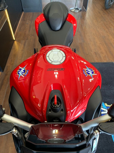Imagen 11 de 25 de Mv Agusta Brutale Rosso 800 2021