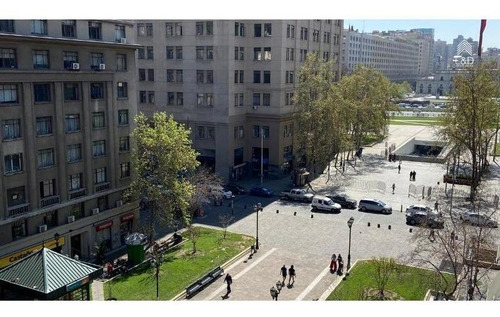 Paseo Bulnes 120, Santiago, Chile