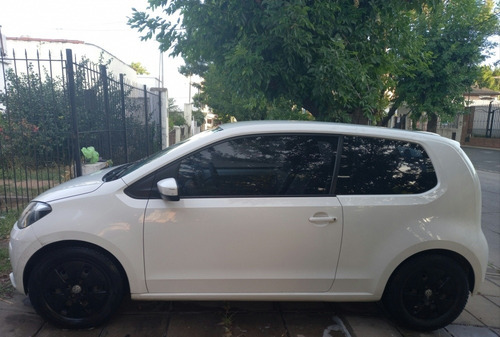 Volkswagen Up! 2014 1.0 Move Up! 75cv 3 P