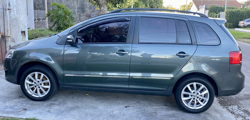 Volkswagen Suran 1.6 Highline 101cv