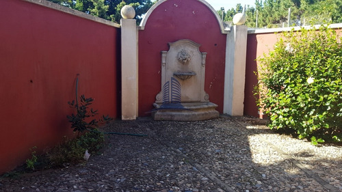 Casa En Montoya, Punta Del Este En Venta- - Ref: 1133