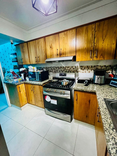 Vendo Magnífico Apartamento Piso 7 En El Ensanche Ozama