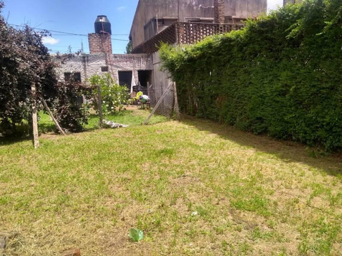 Tres Locales En Venta, Virrey Del Pino.