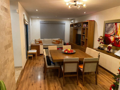 Imagen 4 de 13 de Casa En Privada Con Terreno Excedente, No Hay Casas Del Tamaño En La Privada