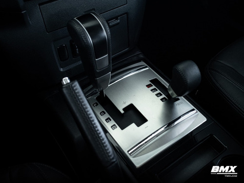 Imagem 15 de 24 de Mitsubishi Pajero Full 3.2 Hpe 4x4 16v Diesel 2p Automátic