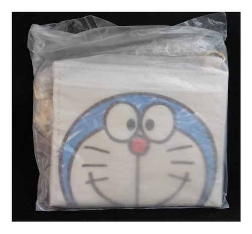 Porta Credencial Y Tarjetero Sho-bi Dric De Doraemon Sanrio