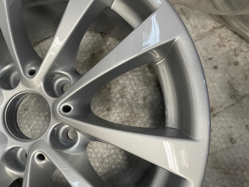 Roda Original De Bmw 320 Gt Ano 2012/13 Aro 17 (unid Tras) (Usado)