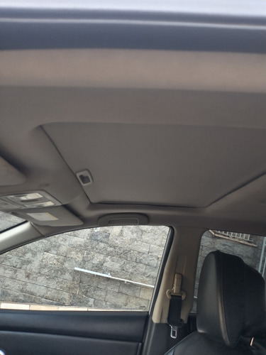 Nissan Tiida 1.8 Sl Flex Aut. 5p