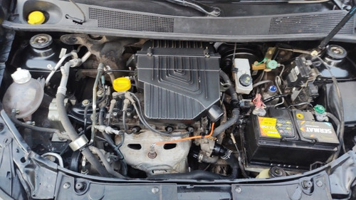 Imagen 4 de 9 de Renault Logan 1.6 Authentique 85cv 2017