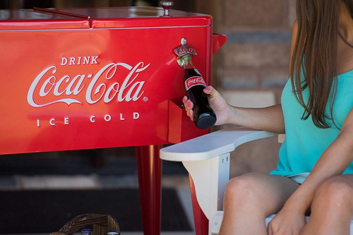 Hielera Coca Cola Con Ruedas Y Destapador Estilo Retro 57 Lt