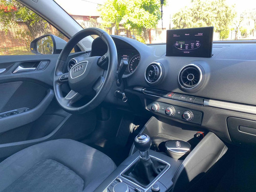 Imagen 6 de 6 de Audi A3 Sportback 1.2 Tfsi 110 Cv