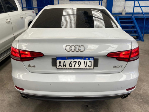 Audi A4 2016 2.0 Attraction Tfsi 225cv