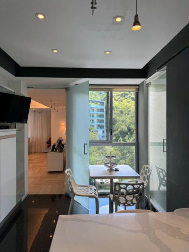 Se Vende Apto Lujo-228m²-4h+5b+4p+1m+pozo-lomas De Las Mercedes-mg