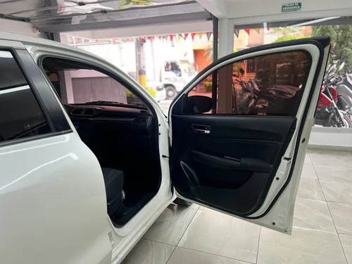 Suzuki Swift Dziere Mt 2022