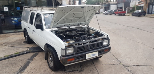 Nissan Pick-up 1997 2.7 Lx 4x2 D/cab D Aa