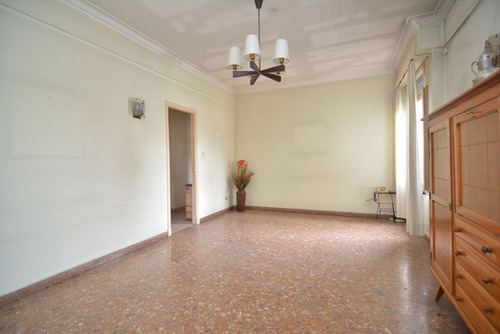 Imagen 2 de 30 de Ph Venta A Reciclar Con Terraza Propia Y Parrilla