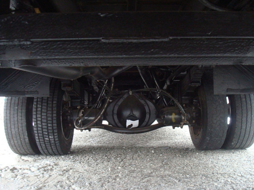 Micro-onibus Mb Acelo 915c Ano 2002 Ideal Para Motor-homer