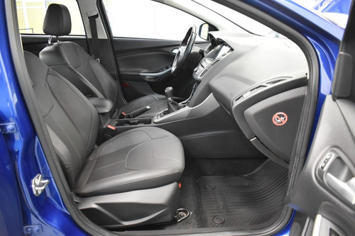 Imagen 6 de 15 de Ford Focus L/16 2.0 4 P Se 2017 La Plata 493