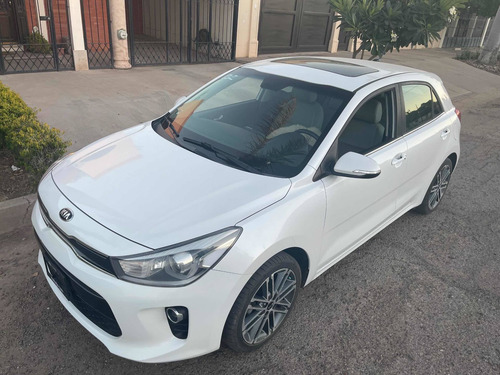 Imagen 7 de 9 de Kia Rio 2018 1.6 Ex Pack Hchback At