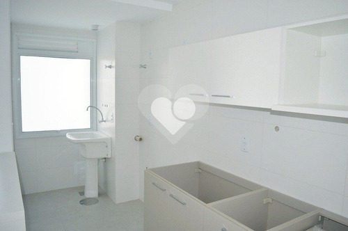 Apartamento 2 Dormitórios, 1 Suíte E Vaga Coberta. - 28-im437989