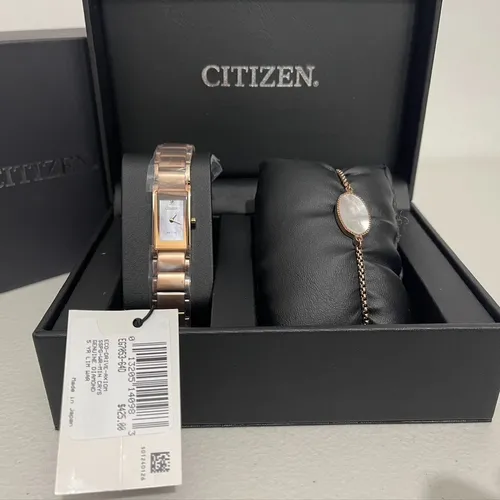 Set Reloj Citizen Eco drive Axiom Diamond Brazalete Cuotas
