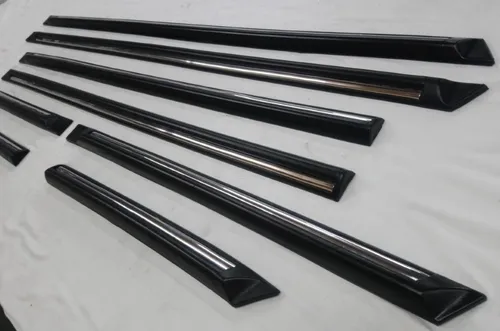 comprar Ford Falcon Molduras Negras Con Vira Plateada Baguetas 8 Pzs