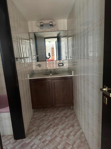 Departamento En Venta - 2 Dormitorios 2 Baños - 76mts2 - Necochea