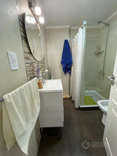 Departamento En Venta, Moderno, Zona Plaza Mitre.