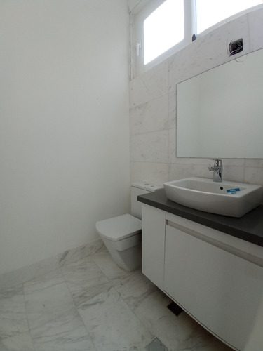 Imagen 14 de 17 de Vendo Apartamento 150m2 4h/4b/4p La Castellana
