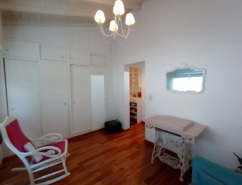 Amenedo Al 600 Adrogue Triplex Excelente Jardin Parrilla Doble Coch 3 Dorm