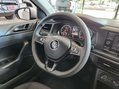 Volkswagen Virtus 1.6 MSI TOTAL FLEX AUTOMÁTICO