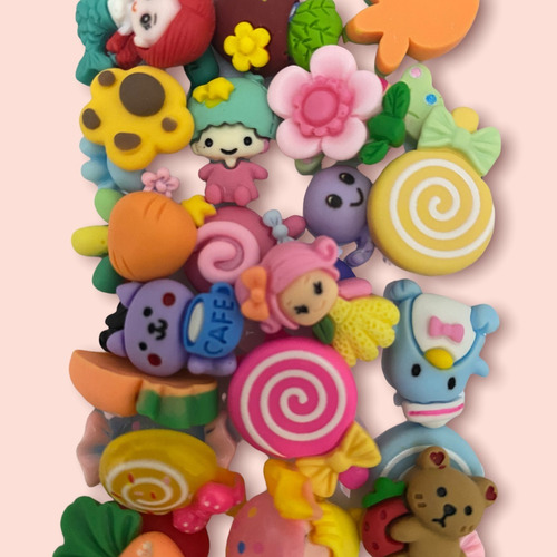 Figuras Kawai Kawaii 30 Piezas En Estuche, Figuras Mix Uñas