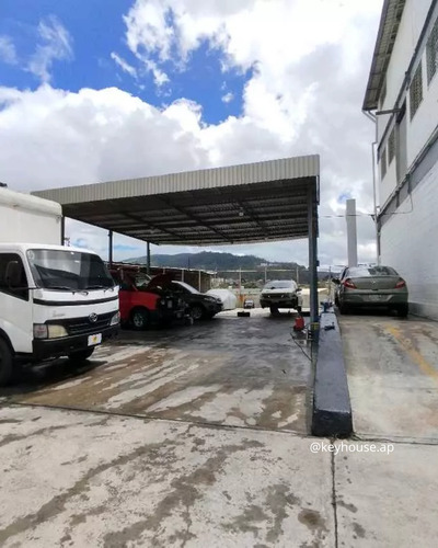 Keyhouse.ap Vende Galpón En Zona Ind. El Tambor, Los Teques