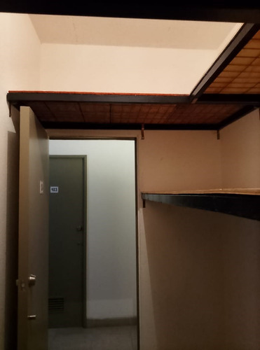 Departamento Venta De 2 Dorm Ñuñoa Bien Mantenido Como Nuevo