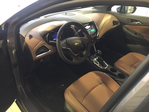 Imagen 9 de 15 de Chevrolet Cruze 5p 1.4t Premier At