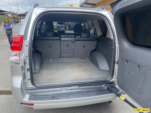 Imagen 10 de 12 de Toyota Prado Tx