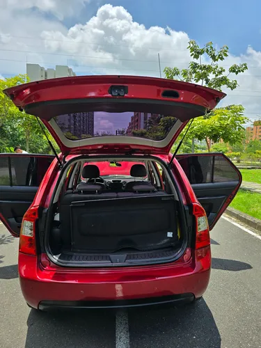 Kia Carens 2.0 Rondo Ex