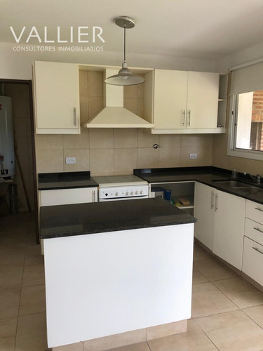 Casa En Venta En Altos Del Golf, Pilar, G.b.a. Zona Norte