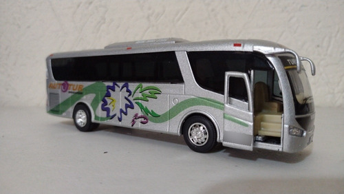 Autobús Irizar Pb I5 Escala 1:64