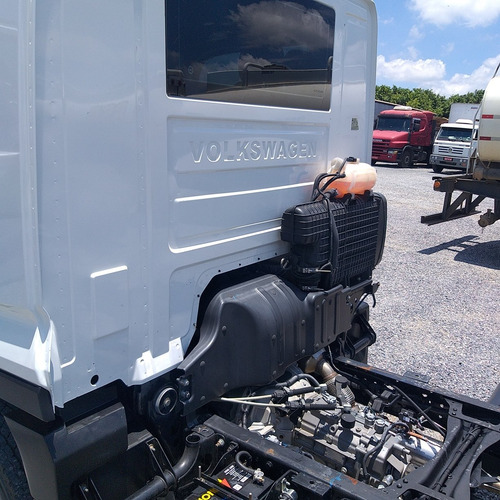 Vw Delivery Express No Chassi Apenas 11mkm C/ Ar Condicionad