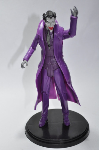 The Joker Guason Batman 16cm