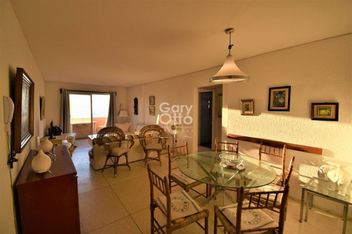 Imagen 9 de 21 de Apartamento De Dos Dormitorios A La Venta En Península