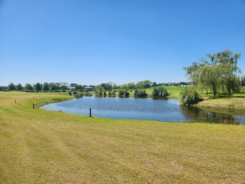 Oportunidad: Lote Al Golf En Everlinks Golf & Cc, Lujan