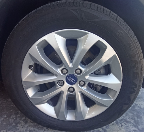 Fors Kuga 2.5t Trend 4x4